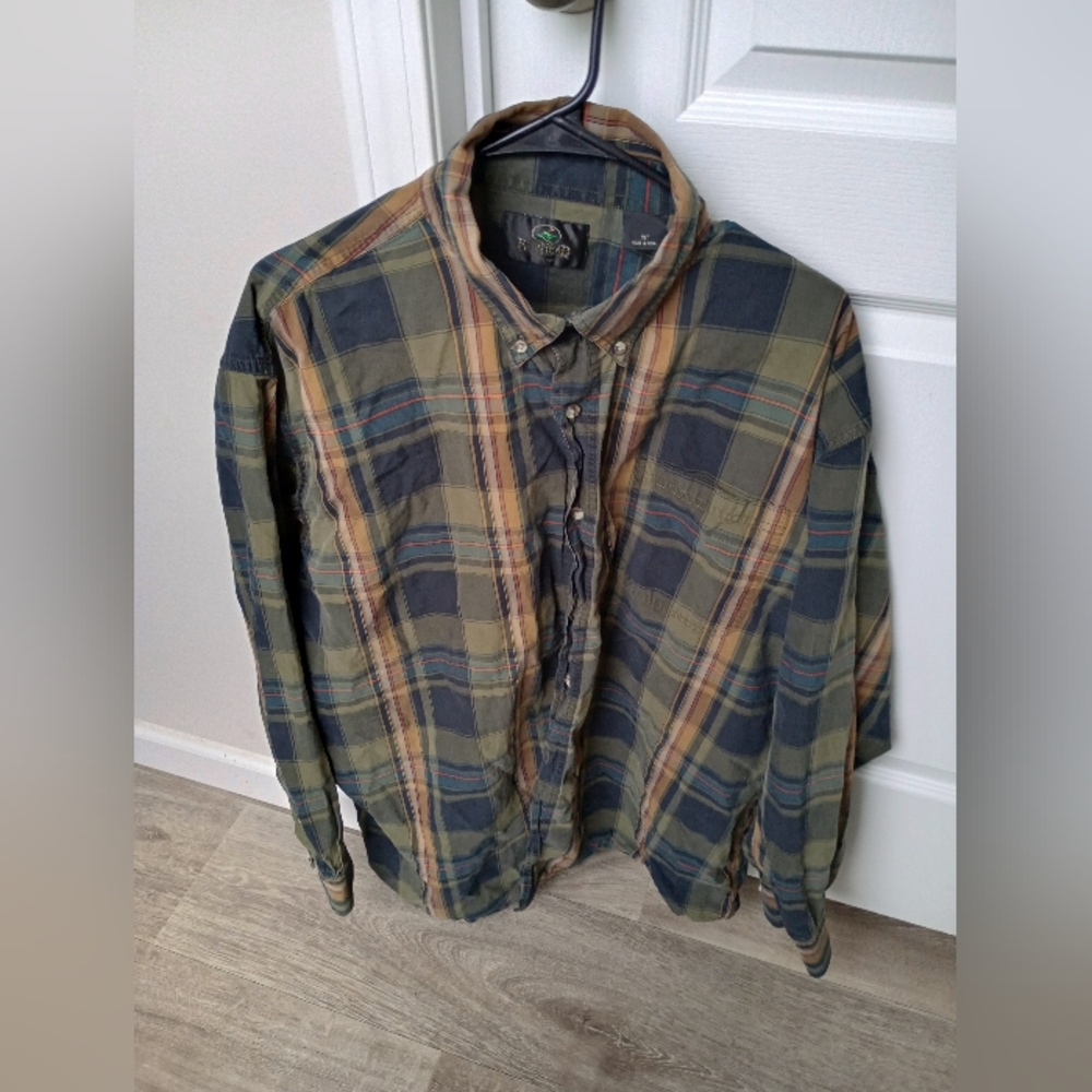 RedHead Olive and Tan Plaid Button-Up Shirt